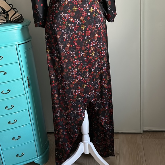 Express Women’s Floral Maxi Dress Striking High Low Surplice Faux Wrap V-Neck - Picture 10 of 13